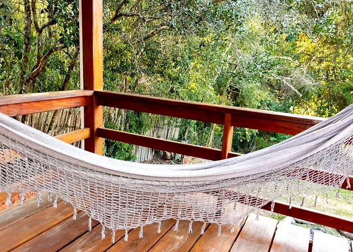 Chale Canto Do Galo 1 - Hidro Da Jacuzzi, Lareira Ecologica, Cozinha Completa, Wi-Fi 80Mbps, Proximo A Comercio Local E Relaxando Ao Som Do Riacho